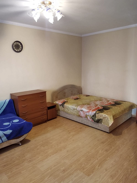 1-к.номер 28 м²  2 эт. Санаторская 