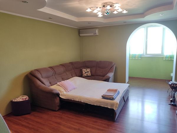 1- квартира 32 м² эт. 9/9 пр.Ленина 52