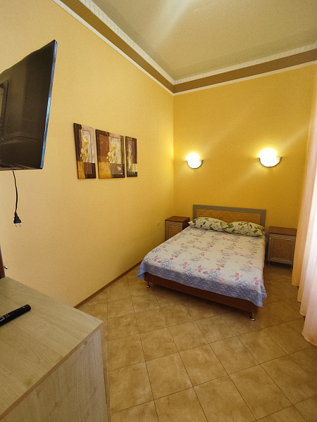 2-к. номер  36 м² ул. Кирова 