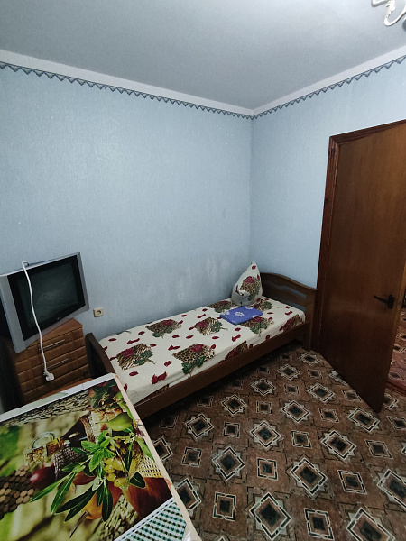 3-х местный 12 м² эт. 1 и 2 ул. Кирова 32