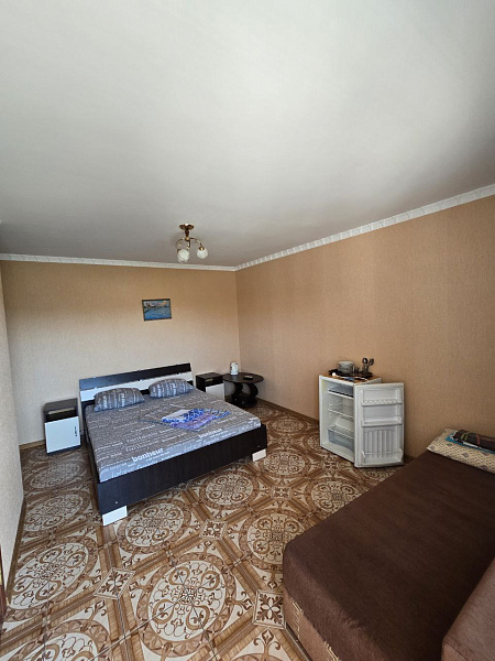 1.ком. 40 м² Люкс. ул. 13.Ноября 