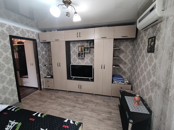 2-к.квартира 36 м² эт. 1/4 ул. Демышева 104 