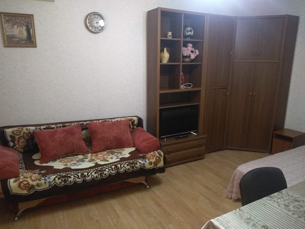 1,5-к.номер 32 м² ул. Санаторская 