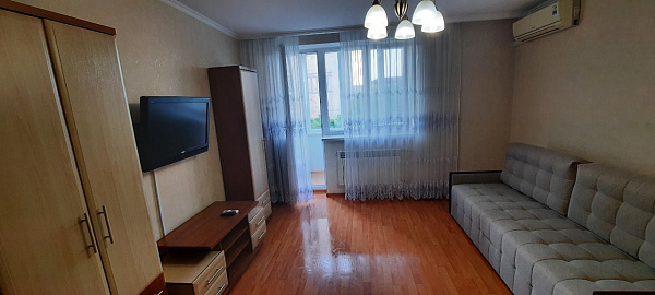 1-к. 32 м². 2/9 этаж. пр. Ленина 