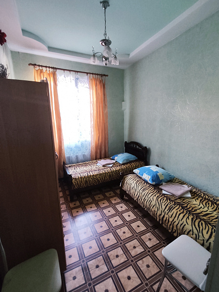 2- квартира 42 м²  ул. Кирова 30