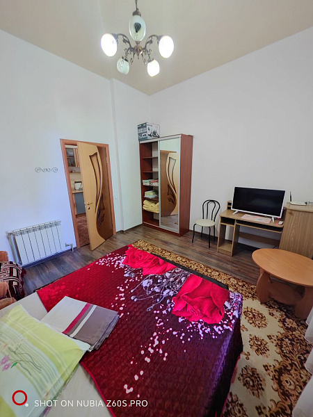 1.5.ком. 34.кв.м. ул. Санаторская 