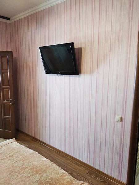 2-х.комн.  дом  44 м²  ул. Санаторская 