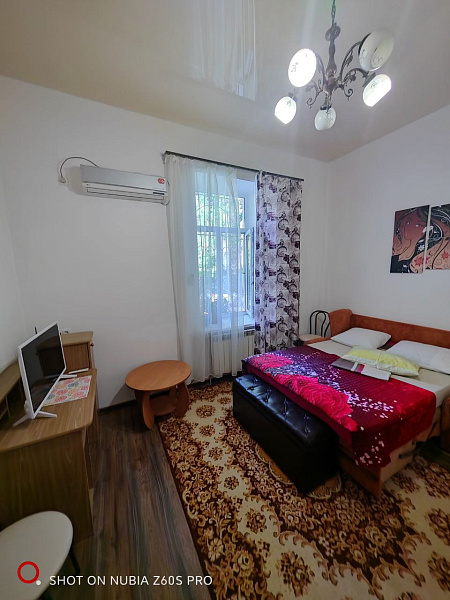 1.5.ком. 34.кв.м. ул. Санаторская 