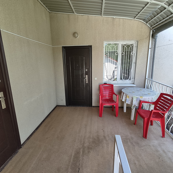 1-ком.30.м².2 этаж. ул. Поповича 10