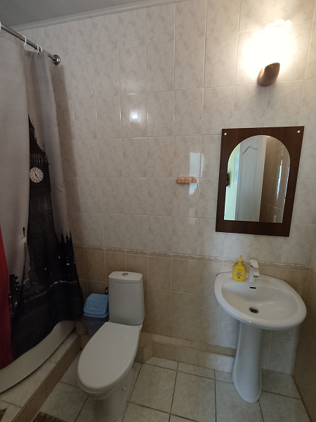 2-х местный  12 м², эт. 2/3 ул. Комсомольская 8