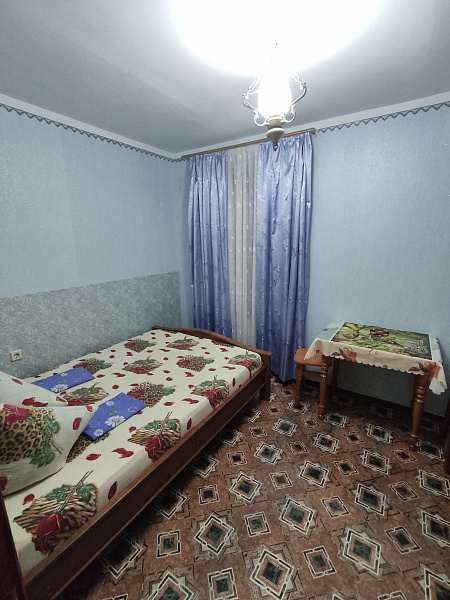 3-х местный 12 м² эт. 1 и 2 ул. Кирова 32