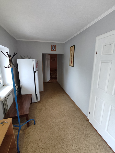 4-х местный  эт 2/2 , ул. Московская  22 а 