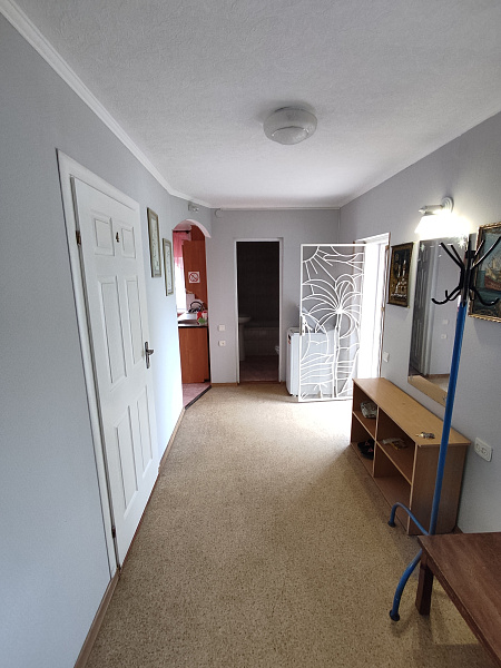 4-х местный  эт 2/2 , ул. Московская  22 а 