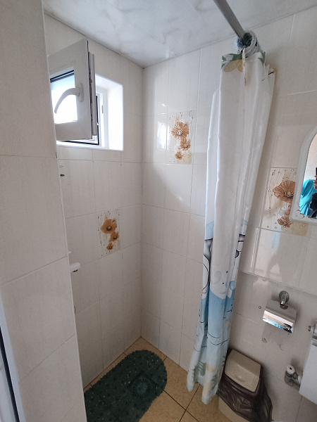 2- квартира 42 м²  ул. Кирова 30