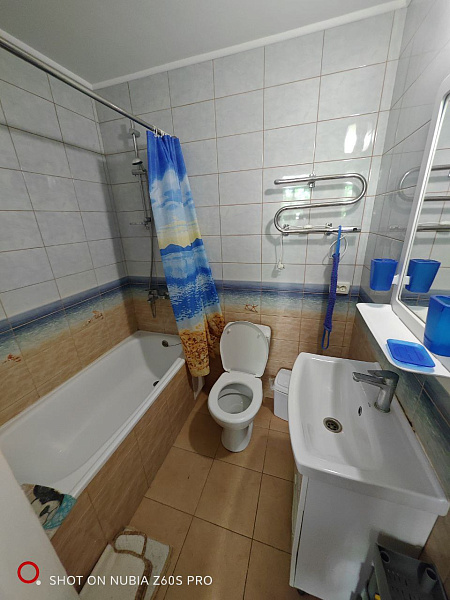 1.5.ком. 34.кв.м. ул. Санаторская 