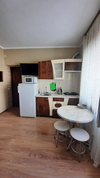 1- к. номер  23 м ²  2 эт. ул. Санаторская 10