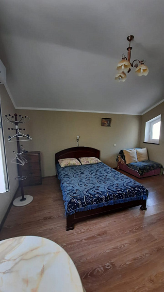 1- к. номер  23 м ²  2 эт. ул. Санаторская 10