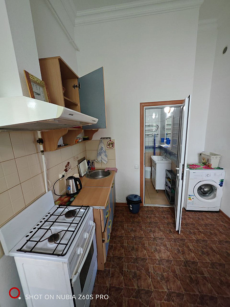 1.5.ком. 34.кв.м. ул. Санаторская 