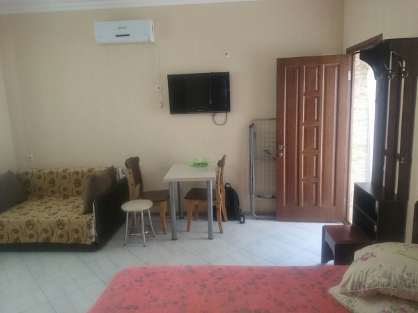 1-к.номер 24 м²  1 эт. ул. Санаторская 