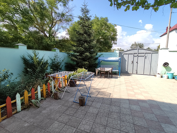 3-х местный  эт. 2/2 , ул. Московская 22 а